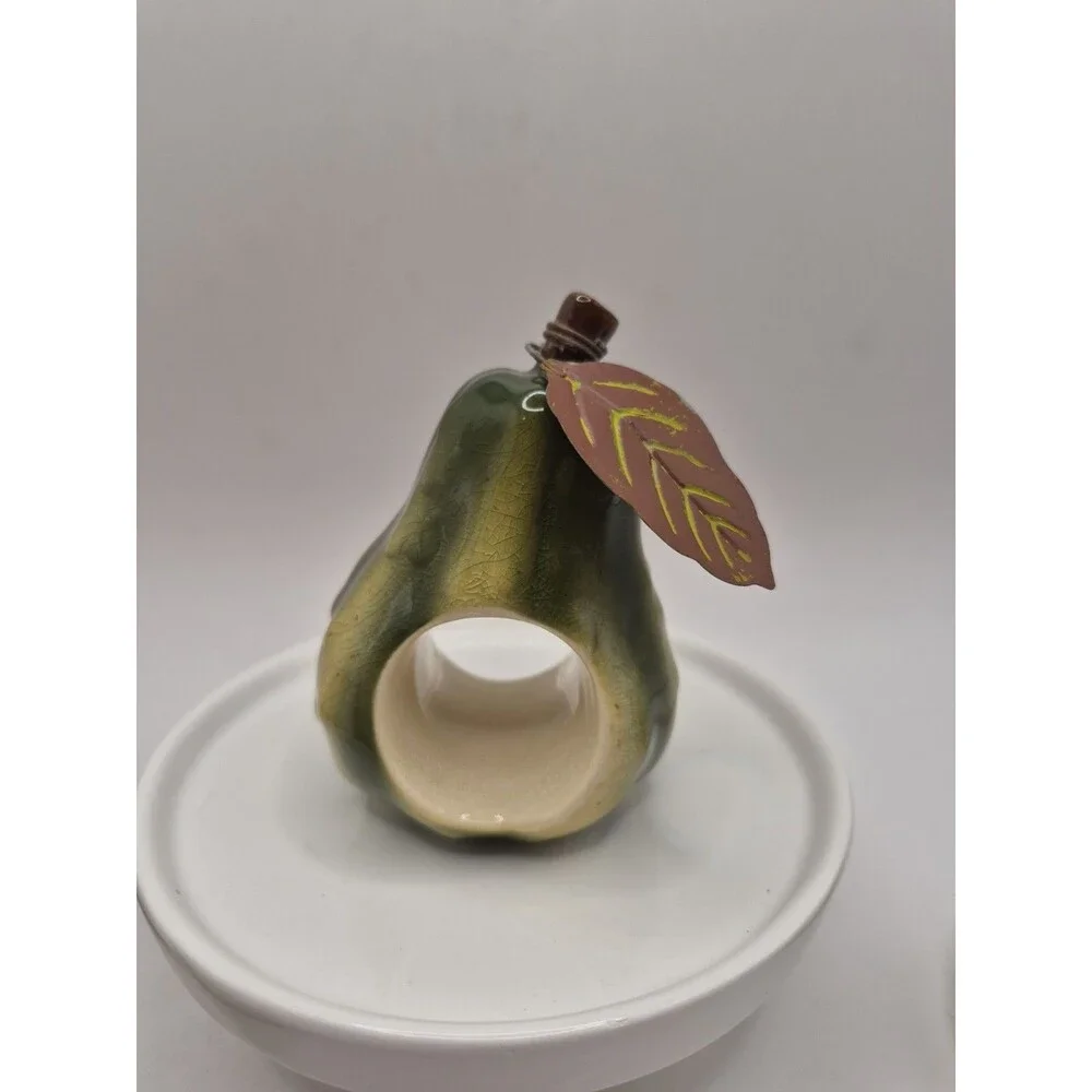 Set Of 4 Vtg Russ Pear Shaped Napkin Rings Holders Hand-painted Ceramic Fruit